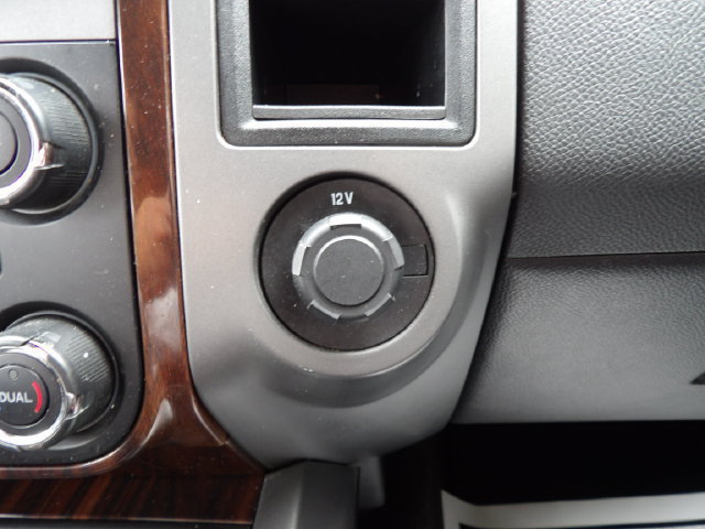 Used 2015 Ford Expedition Platinum AWD/4WD image 34
