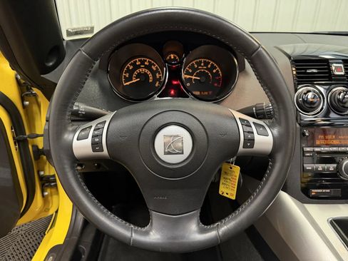 Used 2007 Saturn Sky w/ Premium Trim Pkg RWD image 23