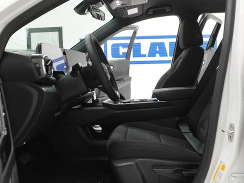 New 2026 Chevrolet Equinox LT w/ Midnight Edition FWD image 15