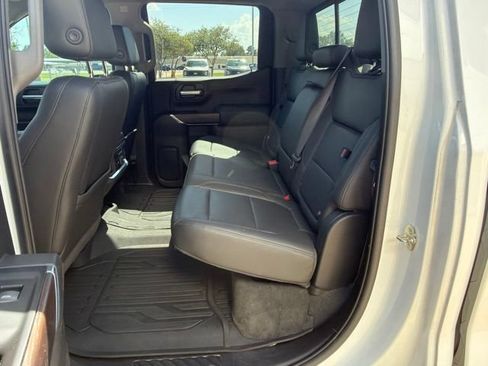 Used 2020 GMC Sierra 1500 SLT w/ SLT Premium Plus Package AWD/4WD image 29