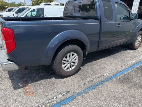 Used 2016 Nissan Frontier SV RWD image 8