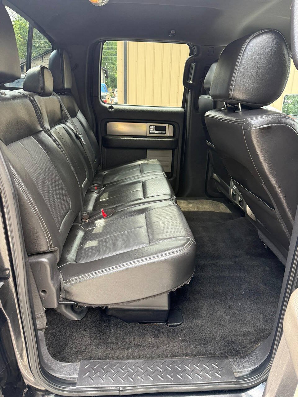 Used 2014 Ford F150 FX4 w/ Equipment Group 402A Luxury AWD/4WD image 13