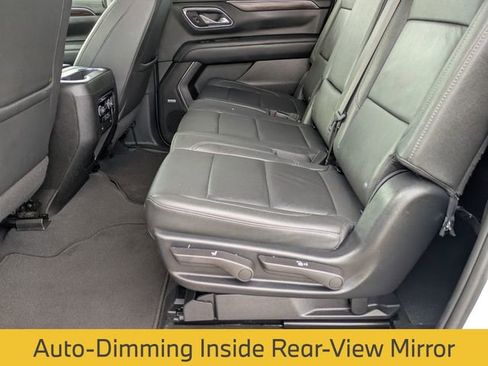 Used 2023 Chevrolet Suburban LT image 27
