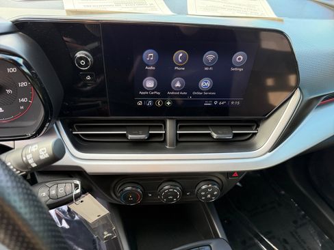 Used 2024 Chevrolet Trax RS image 12