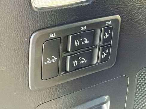 Used 2023 Lexus LX 600 4WD w/ Luxury Package image 13