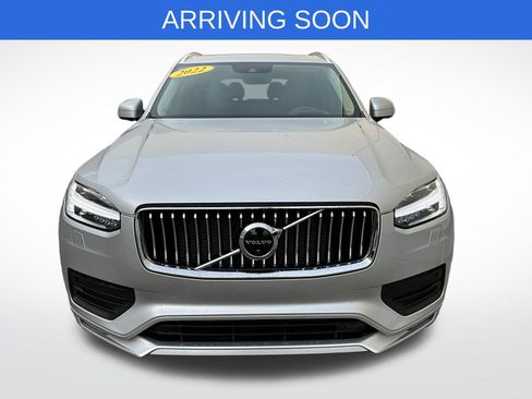 Used 2022 Volvo XC90 T6 Momentum w/ Advanced Package image 8