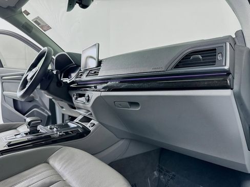 Used 2020 Audi Q5 Prestige image 38