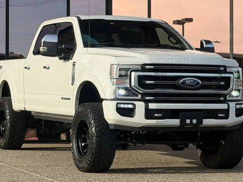 Used 2022 Ford F250 Platinum w/ Tremor Off-Road Package AWD/4WD image 28