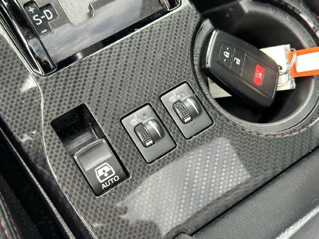 Used 2024 Toyota 4Runner TRD Off-Road Premium w/ Moonroof Package AWD/4WD image 21