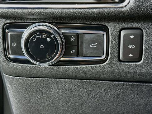 Used 2021 Lincoln Navigator Reserve w/ Luxury Package AWD/4WD image 11