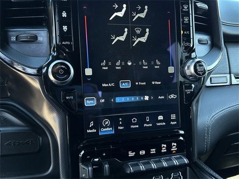 Used 2022 RAM 2500 Limited image 26