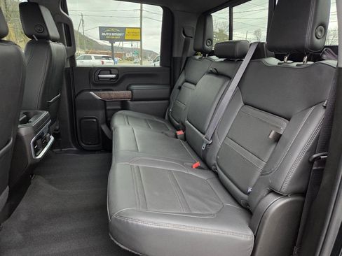 Used 2022 GMC Sierra 2500 Denali w/ Technology Package image 13