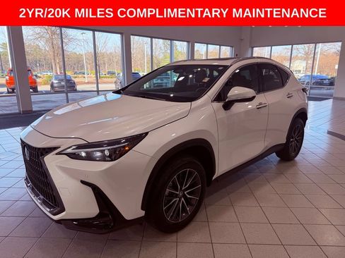 Used 2025 Lexus NX 250 FWD w/ Premium Package image 3