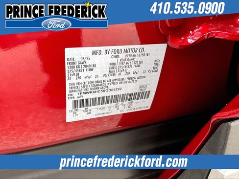 Used 2025 Ford Explorer Platinum w/ Ultimate Package image 34