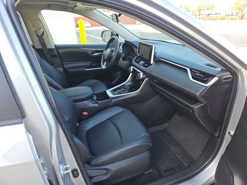 Used 2024 Toyota RAV4 Adventure image 26