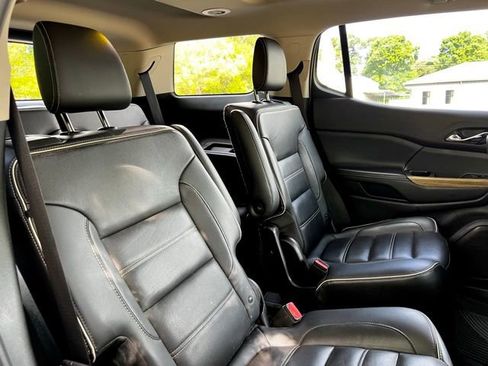 Used 2019 GMC Acadia Denali w/ Technology Package image 26