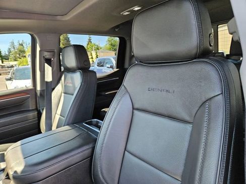 Used 2025 GMC Sierra 1500 Denali AWD/4WD image 20