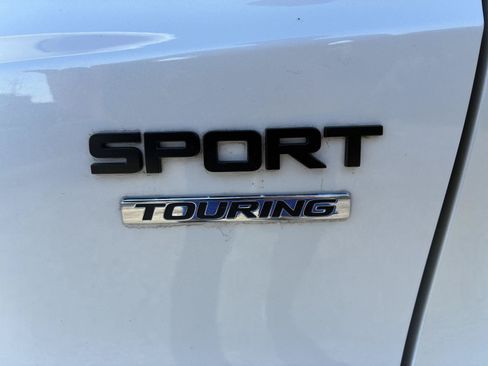 Used 2025 Honda CR-V Sport Touring image 9