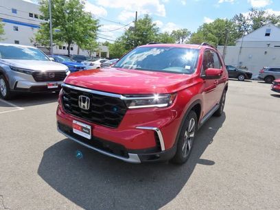 New 2025 Honda Pilot Touring