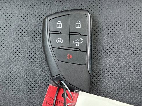 New 2026 GMC Sierra 2500 SLT w/ SLT Premium Package image 26