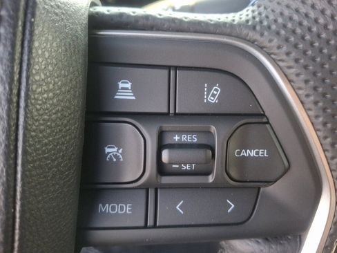 New 2025 Toyota Tundra Platinum AWD/4WD image 18