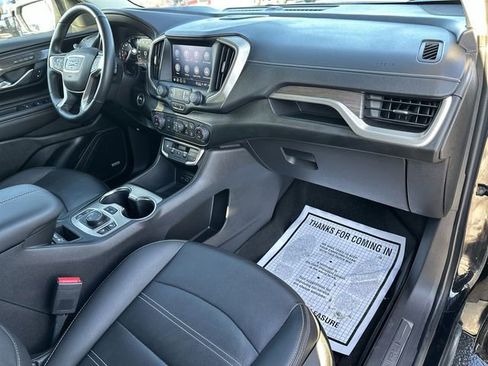 Used 2024 GMC Terrain Denali image 30