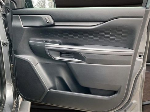 Used 2024 Ford Ranger XL image 22