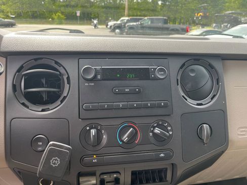 Used 2008 Ford F250 2WD Crew Cab Super Duty image 18