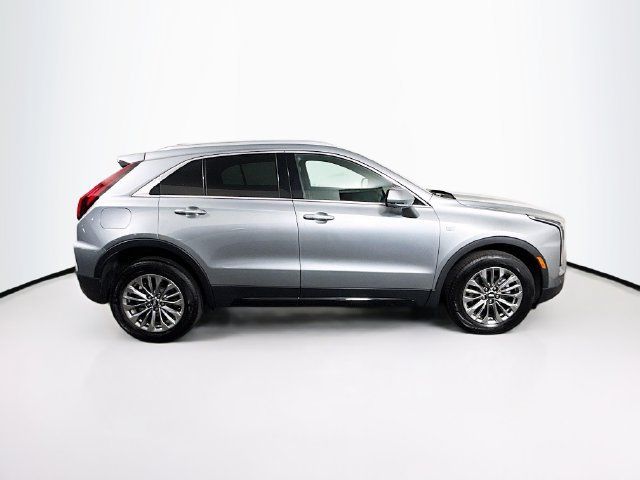 Used 2025 Cadillac XT4 Premium Luxury AWD/4WD image 11