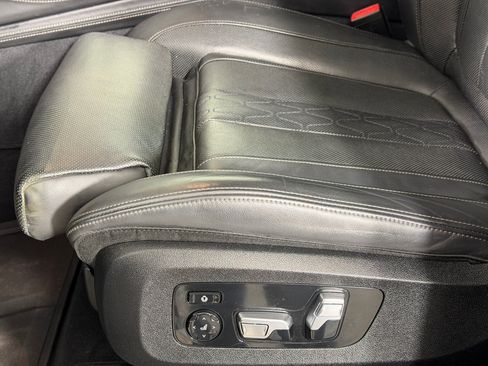 Used 2019 BMW X5 xDrive40i w/ M Sport Package image 14