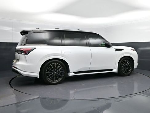 New 2026 INFINITI QX80 Autograph image 8