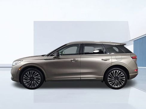 Used 2021 Lincoln Corsair Reserve w/ Equipment Group 201A image 5