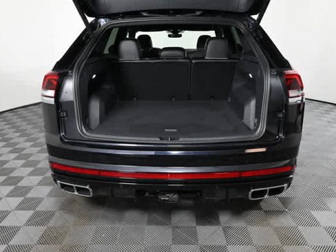Used 2024 Volkswagen Atlas Cross Sport SEL Premium R-Line AWD/4WD image 10