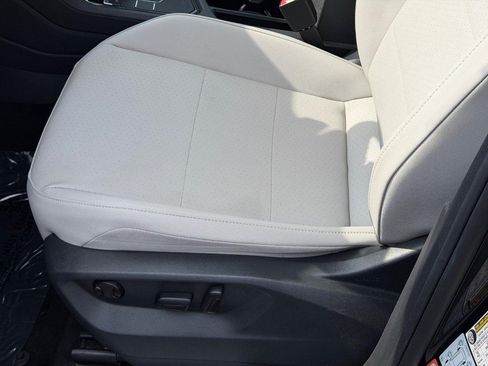Used 2020 Volkswagen Tiguan SE R-Line FWD image 24