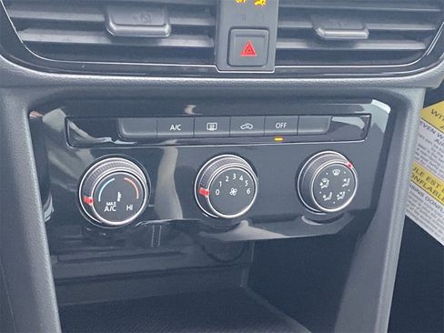 New 2026 Volkswagen Taos S image 23