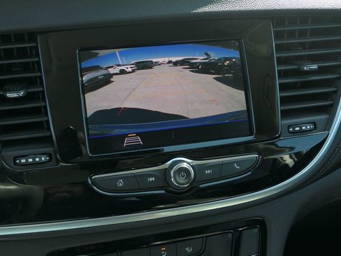 Used 2022 Buick Encore Preferred w/ Safety Package FWD image 21