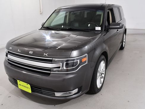 Used 2019 Ford Flex Limited AWD/4WD image 2