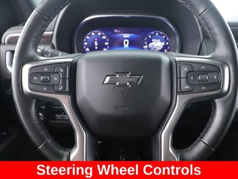Used 2024 Chevrolet Suburban Z71 w/ Luxury Package AWD/4WD image 23