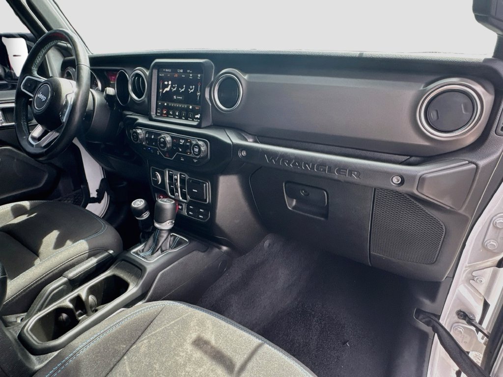 Certified 2023 Jeep Wrangler Unlimited Rubicon 4xe w/ Cold Weather Group AWD/4WD image 32
