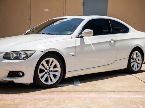 Used 2011 BMW 328i xDrive Coupe AWD/4WD image 31