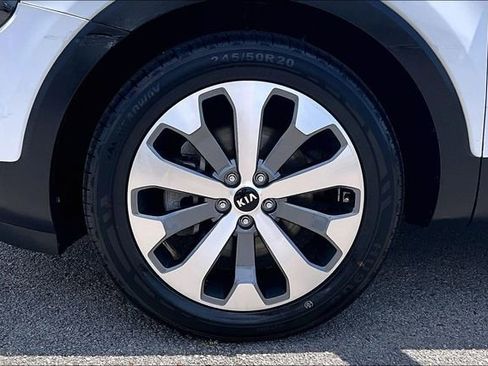 Used 2020 Kia Telluride S w/ S 8 Passenger Seating Package FWD image 30