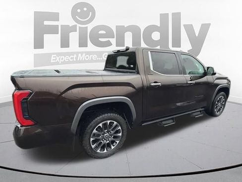 Used 2023 Toyota Tundra Limited AWD/4WD image 8