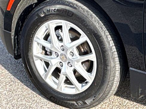 Certified 2024 Chevrolet Equinox LT image 17