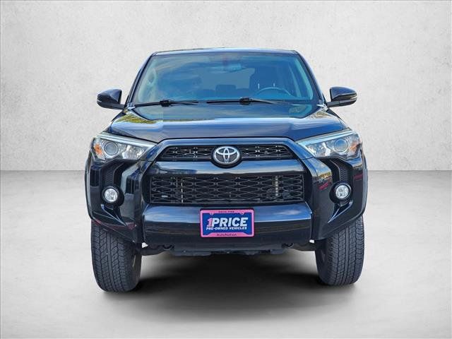 Used 2015 Toyota 4Runner SR5 Premium RWD image 2
