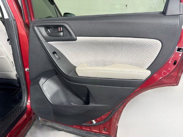 Used 2018 Subaru Forester 2.5i Premium AWD/4WD image 26