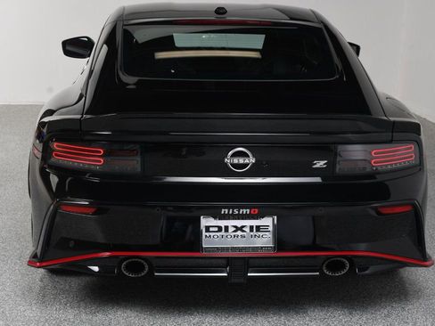 Used 2025 Nissan Z NISMO w/ Floor Mat Package RWD image 13