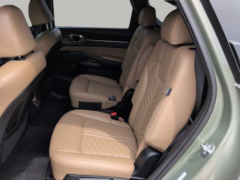 Certified 2025 Kia Sorento SX Prestige w/ Olive Brown Leather Package AWD/4WD image 20