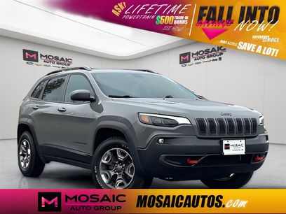 Used 2019 Jeep Cherokee Trailhawk w/ Cold Weather Group