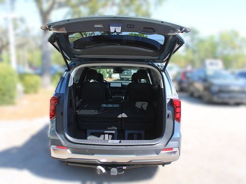 New 2027 Kia Carnival SX w/ Dark Edition Package FWD image 12