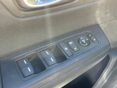 Used 2026 Honda CR-V Sport-L image 11